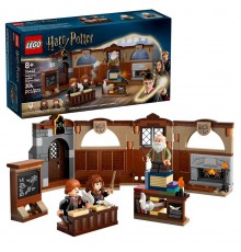 LEGO HARRY POTTER 76442 Hogwarts Castle - Charms Class