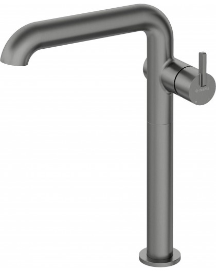 Tall basin mixer with rectangular spout