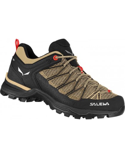 Women's hiking shoes Salewa Trainer Lite