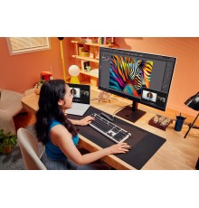 HP OMEN Transcend 31.5 inch UHD 240Hz OLED Gaming Monitor - Transcend 32