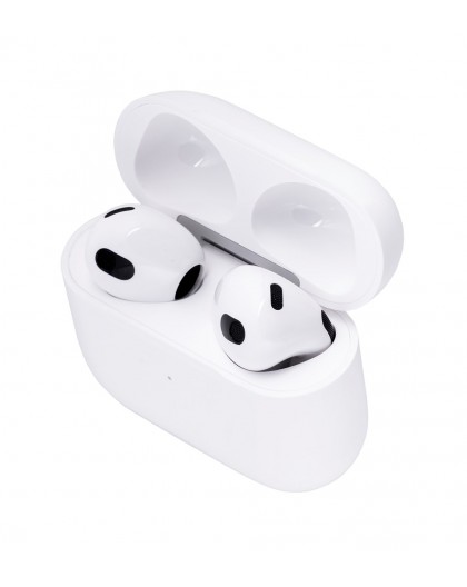 Apple AirPods (3rd generation) with Lightning Charging Case