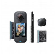 Insta360 X4 Air Starter Bundle – 360° spherical camera with accessory kit