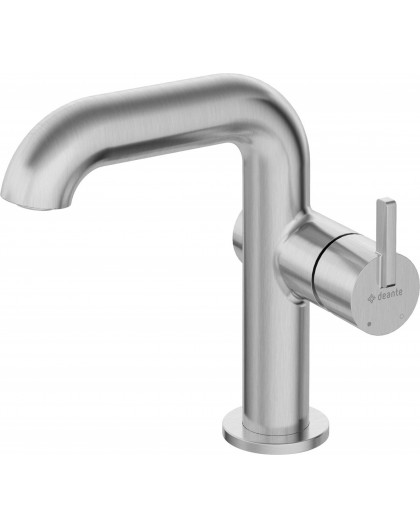 Basin mixer with rectangular spout