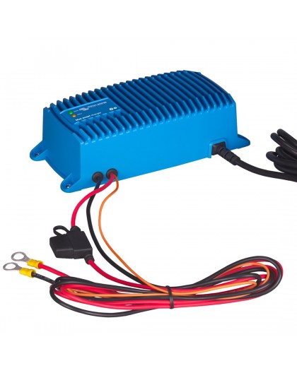 Blue Smart IP67 Charger 12/7 (1)