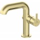 Basin mixer with rectangular spout